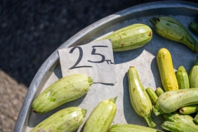 Altin-Fiyatlari-Tarihi-Zirvede-Gram-2.100-TL8217yi-Asarak-Rekor-Kirdi-featured