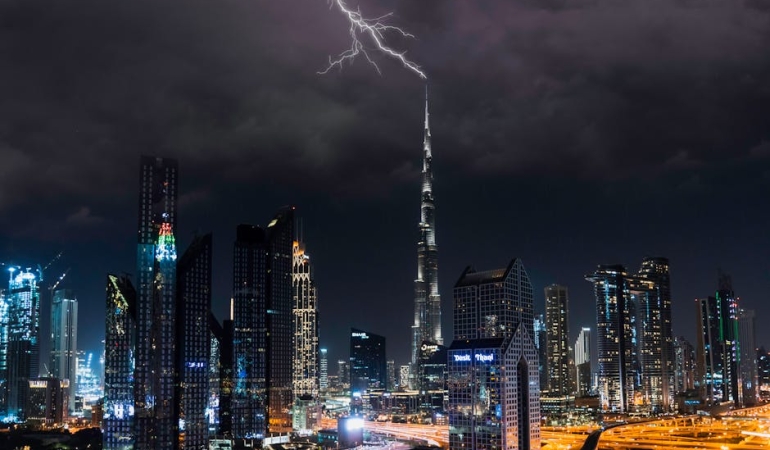 Simsek-Cari-Acikta-30-Ayin-En-Dusugu-Yatirimlarda-Rekor-Artis-featured